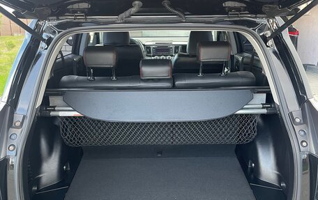 Toyota RAV4, 2017 год, 2 890 000 рублей, 23 фотография