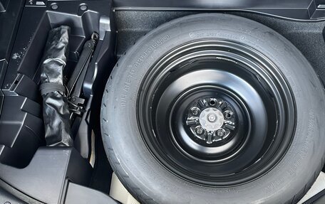 Toyota RAV4, 2017 год, 2 890 000 рублей, 24 фотография