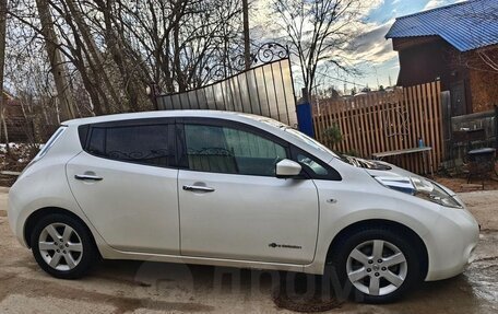 Nissan Leaf I, 2015 год, 610 000 рублей, 5 фотография
