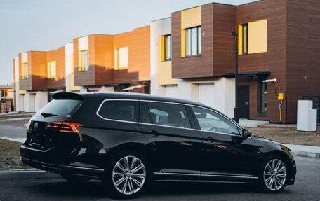 Volkswagen Passat B8 рестайлинг, 2015 год, 1 990 000 рублей, 5 фотография