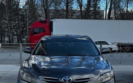 Toyota Camry, 2006 год, 1 050 000 рублей, 2 фотография