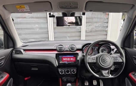 Suzuki Swift V, 2022 год, 989 000 рублей, 14 фотография