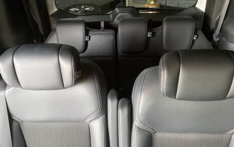 Honda Stepwgn, 2022 год, 1 960 000 рублей, 17 фотография