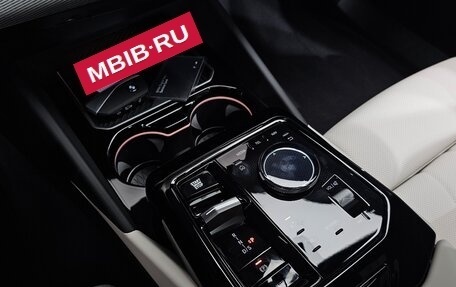 BMW 5 серия, 2025 год, 6 920 000 рублей, 8 фотография