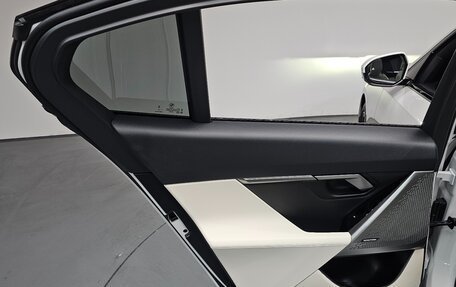 BMW 5 серия, 2025 год, 6 920 000 рублей, 23 фотография