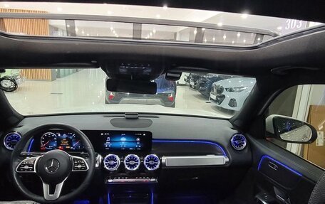 Mercedes-Benz GLB, 2022 год, 3 530 000 рублей, 10 фотография