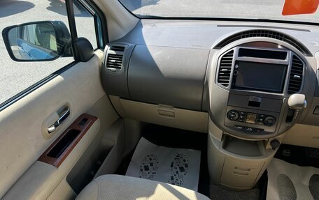 Nissan Lafesta I, 2008 год, 739 000 рублей, 14 фотография