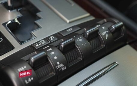Lexus LX III, 2013 год, 5 000 000 рублей, 17 фотография