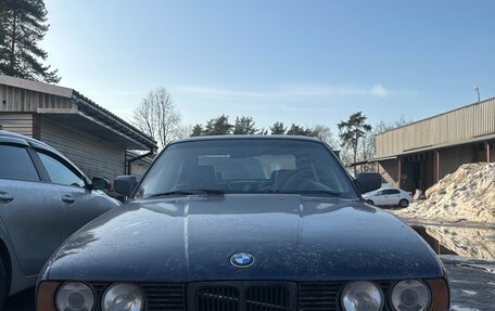 BMW 5 серия, 1990 год, 375 000 рублей, 3 фотография