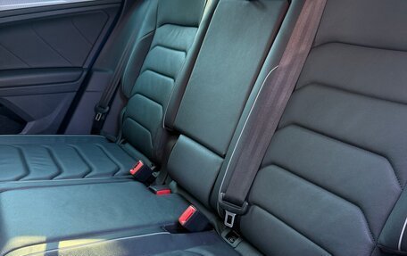 Volkswagen Tiguan II, 2022 год, 2 900 000 рублей, 3 фотография