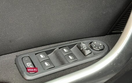 Peugeot 308 II, 2013 год, 549 000 рублей, 10 фотография