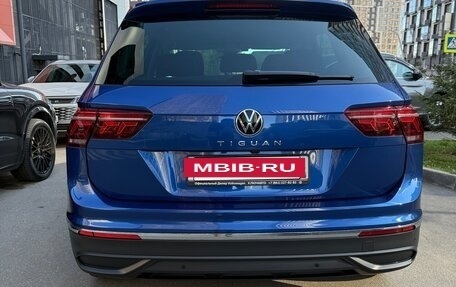 Volkswagen Tiguan II, 2022 год, 2 900 000 рублей, 9 фотография