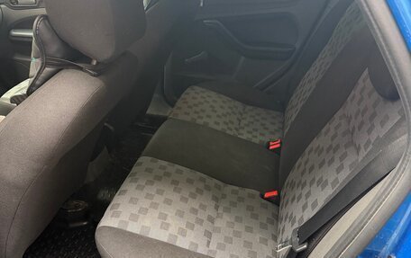 Ford Focus II рестайлинг, 2005 год, 600 000 рублей, 11 фотография