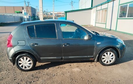Renault Sandero I, 2010 год, 355 000 рублей, 2 фотография