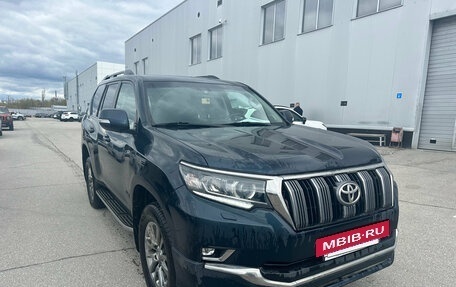 Toyota Land Cruiser Prado 150 рестайлинг 2, 2018 год, 5 049 000 рублей, 4 фотография