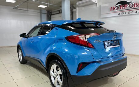 Toyota C-HR I рестайлинг, 2019 год, 2 180 000 рублей, 9 фотография