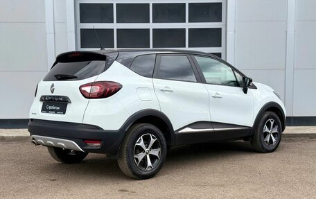 Renault Kaptur I рестайлинг, 2018 год, 1 500 000 рублей, 5 фотография