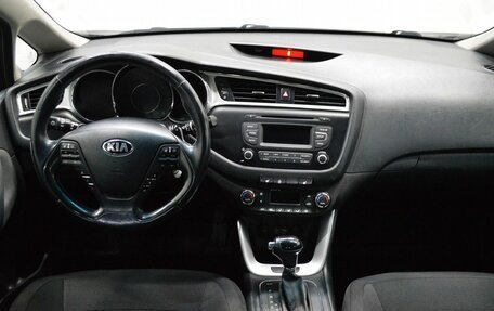 KIA cee'd III, 2017 год, 990 000 рублей, 14 фотография