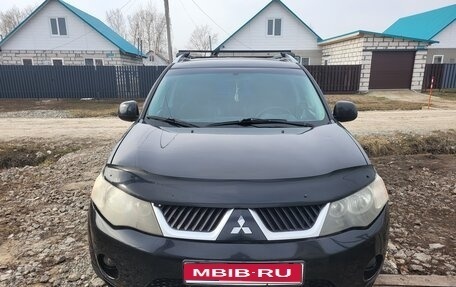 Mitsubishi Outlander III рестайлинг 3, 2007 год, 1 090 000 рублей, 1 фотография