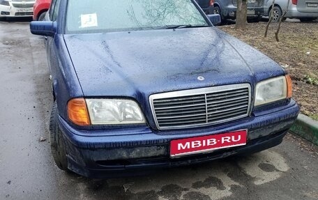 Mercedes-Benz C-Класс, 1999 год, 250 000 рублей, 1 фотография