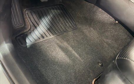 Toyota RAV4, 2017 год, 2 050 000 рублей, 11 фотография