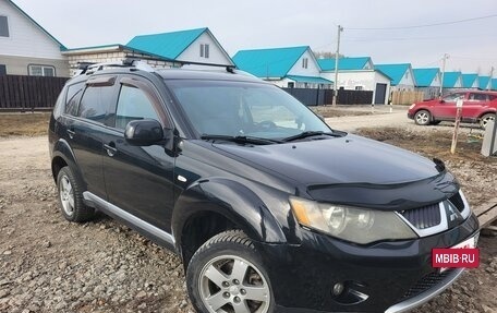 Mitsubishi Outlander III рестайлинг 3, 2007 год, 1 090 000 рублей, 2 фотография