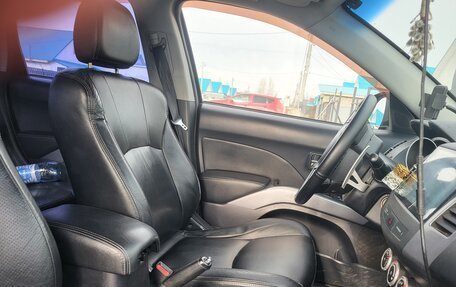 Mitsubishi Outlander III рестайлинг 3, 2007 год, 1 090 000 рублей, 12 фотография