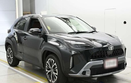 Toyota Yaris Cross, 2023 год, 1 245 005 рублей, 3 фотография