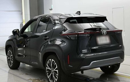 Toyota Yaris Cross, 2023 год, 1 245 005 рублей, 6 фотография