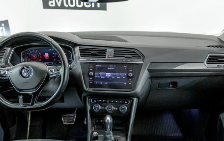 Volkswagen Tiguan II, 2019 год, 2 179 900 рублей, 13 фотография