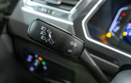 Volkswagen Tiguan II, 2019 год, 2 179 900 рублей, 18 фотография