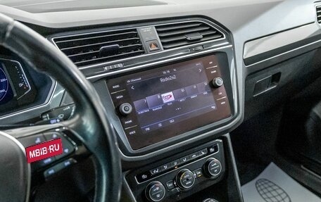 Volkswagen Tiguan II, 2019 год, 2 179 900 рублей, 20 фотография