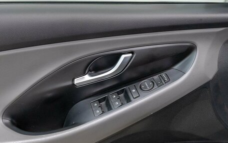 Hyundai i30 III, 2022 год, 1 830 000 рублей, 10 фотография