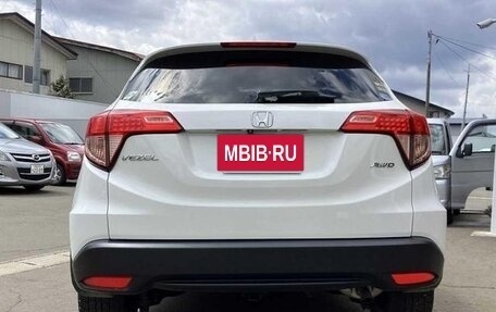 Honda Vezel, 2016 год, 1 290 000 рублей, 2 фотография