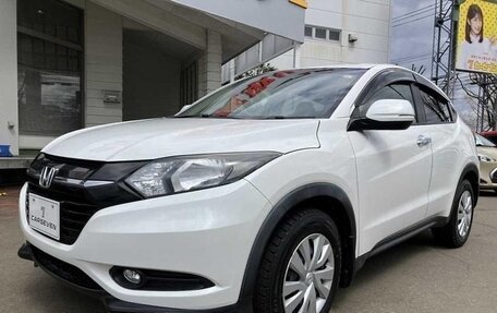 Honda Vezel, 2016 год, 1 290 000 рублей, 3 фотография