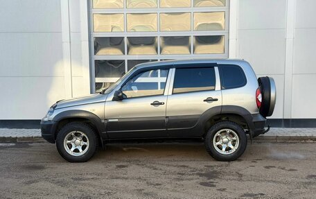 Chevrolet Niva I рестайлинг, 2011 год, 397 000 рублей, 2 фотография