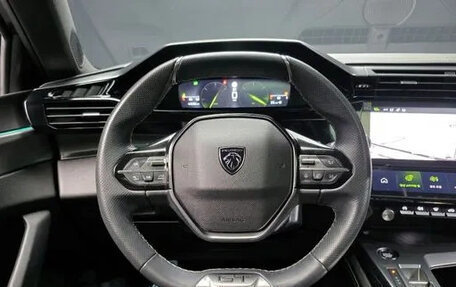 Peugeot 308, 2022 год, 1 561 000 рублей, 12 фотография