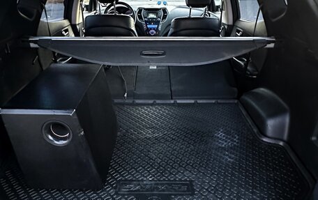 Hyundai Santa Fe III рестайлинг, 2012 год, 1 499 999 рублей, 16 фотография