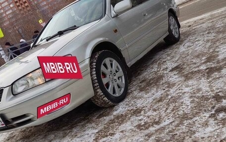 Toyota Camry, 2001 год, 380 000 рублей, 4 фотография