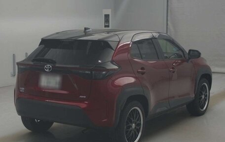 Toyota Yaris Cross, 2023 год, 1 590 000 рублей, 2 фотография