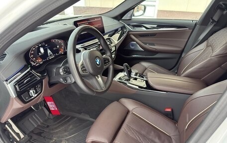 BMW 5 серия, 2022 год, 6 790 000 рублей, 12 фотография