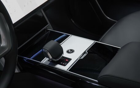 Land Rover Range Rover IV рестайлинг, 2026 год, 24 690 000 рублей, 17 фотография