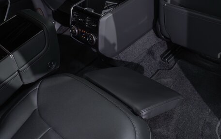 Land Rover Range Rover IV рестайлинг, 2026 год, 24 690 000 рублей, 25 фотография