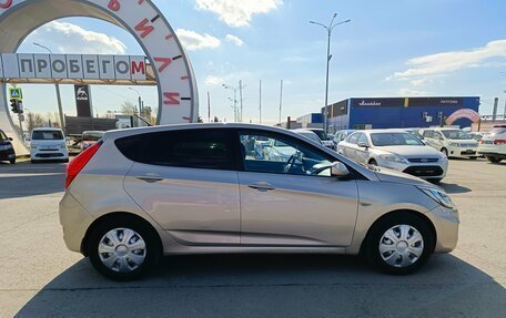Hyundai Solaris II рестайлинг, 2011 год, 735 000 рублей, 7 фотография