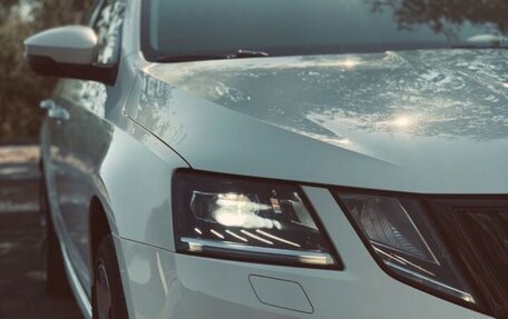 Skoda Octavia, 2018 год, 1 900 000 рублей, 8 фотография