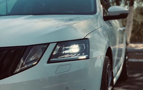 Skoda Octavia, 2018 год, 1 900 000 рублей, 9 фотография