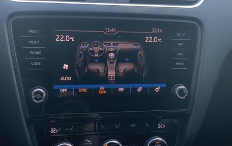 Skoda Octavia, 2018 год, 1 900 000 рублей, 14 фотография