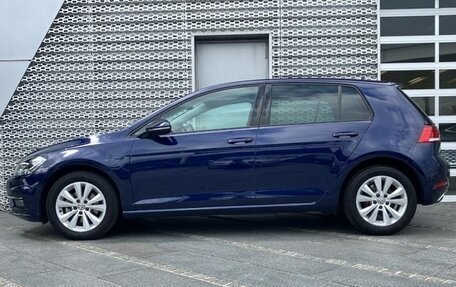 Volkswagen Golf VII, 2018 год, 1 059 000 рублей, 3 фотография