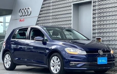Volkswagen Golf VII, 2018 год, 1 059 000 рублей, 7 фотография