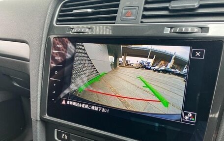 Volkswagen Golf VII, 2018 год, 1 059 000 рублей, 19 фотография